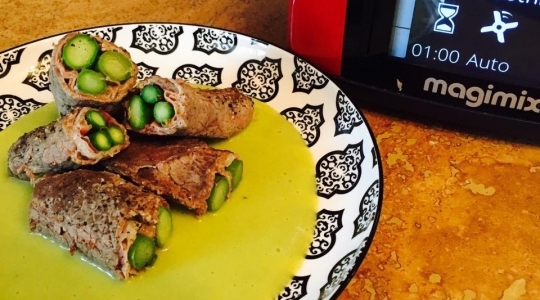 Involtini saporiti su crema agli asparagi Cook Expert