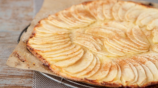 Torta di mele con caramello